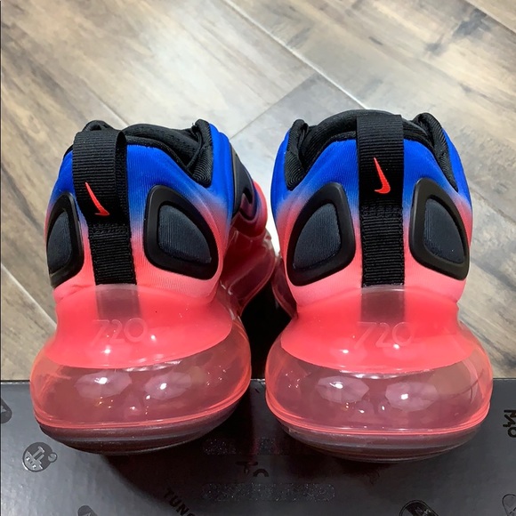 NIKE Air Max 720 (Gs) - Picture 14 of 16